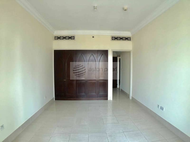 5 Spacious 2 Bedroom Ensuite with Balcony | Al Tajer