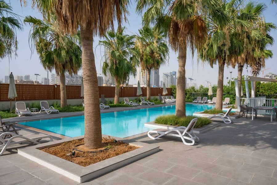 5 Brand New Townhouse in Great Location