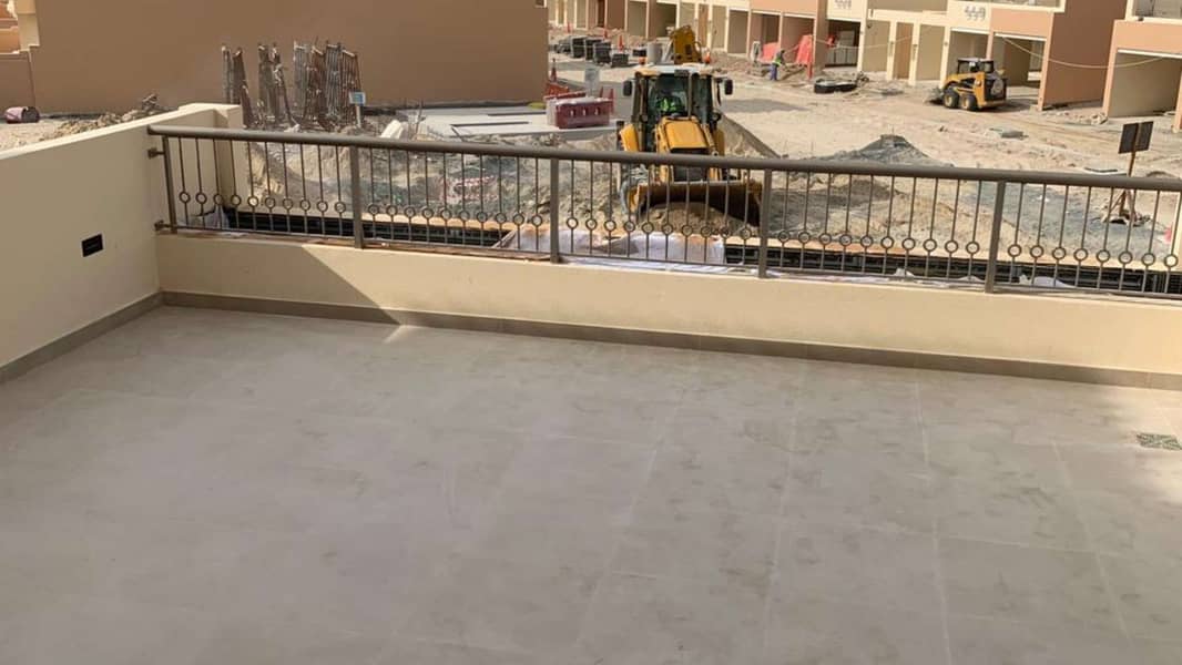 16 Brand New Townhouse in Great Location