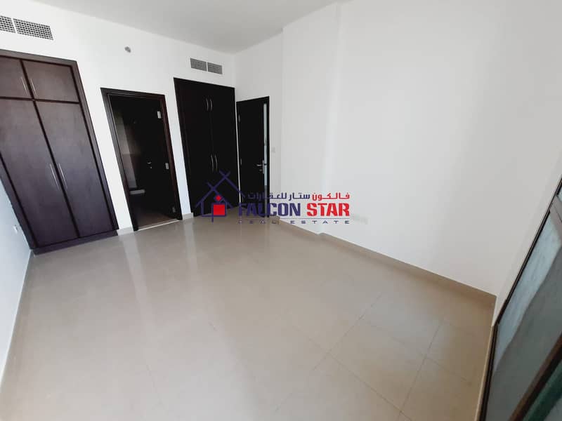 4 TOWNHOUSE VIEW | BRIGHT 1 BEDROOM HUGE BALCONY - CLOSE KITCHEN