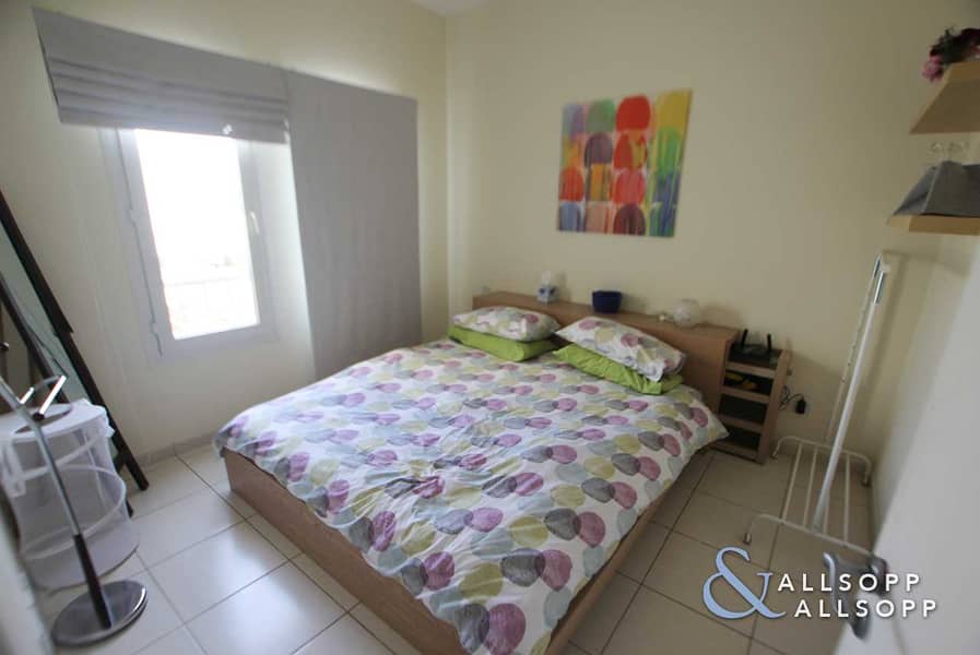 12 3 Bed Type 1M | Upgraded | Well Maintained