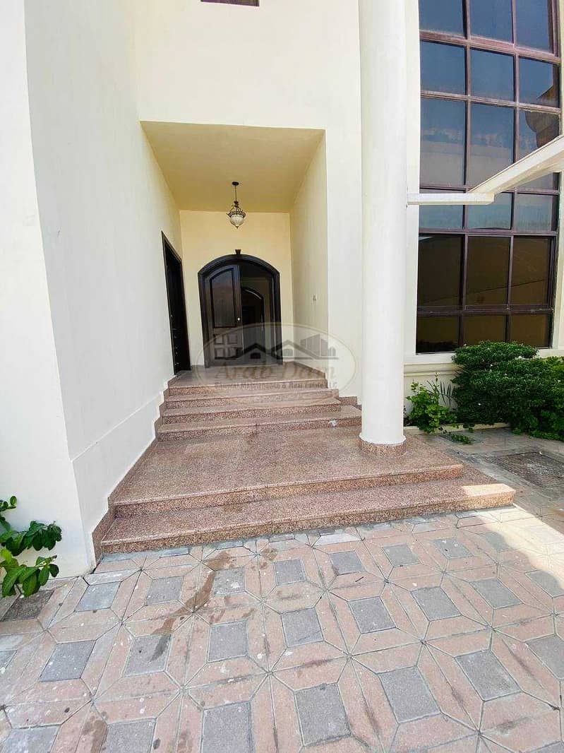 20 Good Offer! Beautiful Villa | 6 Master bedrooms with Maid room | Well Maintained | Flexible Payments