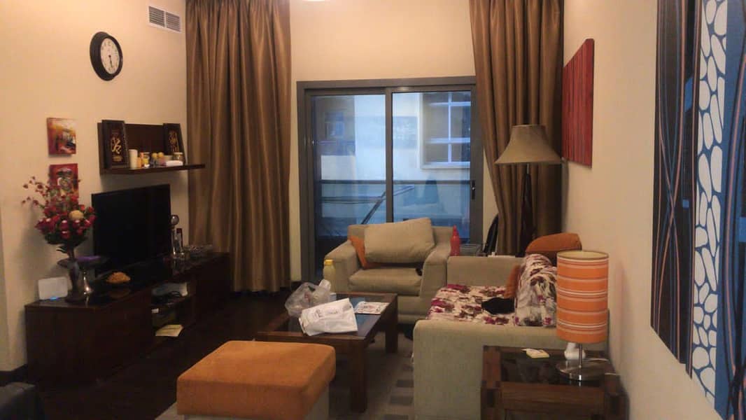 FULLY FURNISHED 1BHK WITH FULL AMENITIES WITH INCLUDING ALL IN 12 PAYMENTS 36000 ONLY !!!