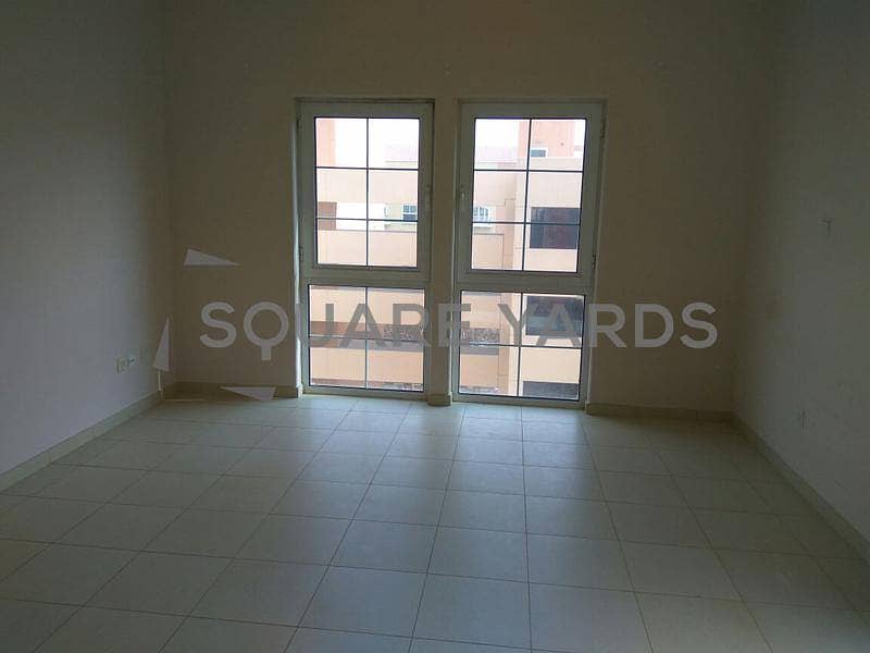 Investor Deal Pool View 2BR/ Maids Ritaj