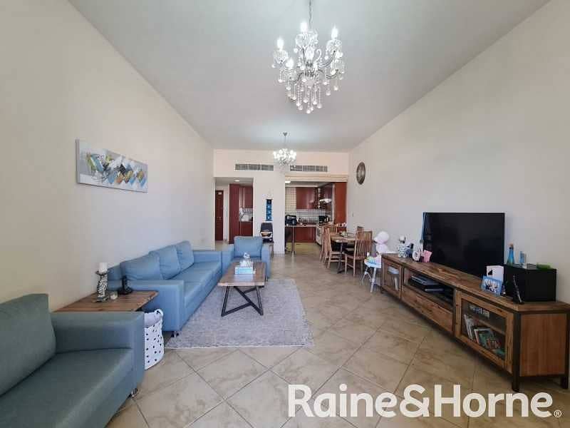 Huge and Well Maintained with In-house Store Room