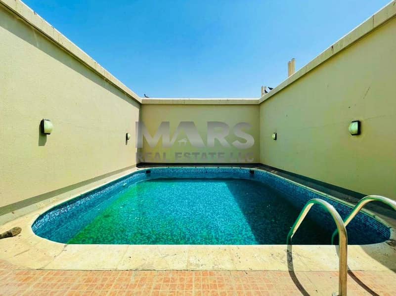 5 Stunning 5br Villa with Private Pool | Available now!