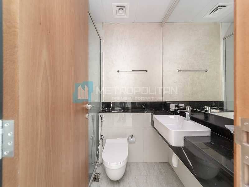 11 Dazzling Canal and Burj View| Cozy Unit| High ROI