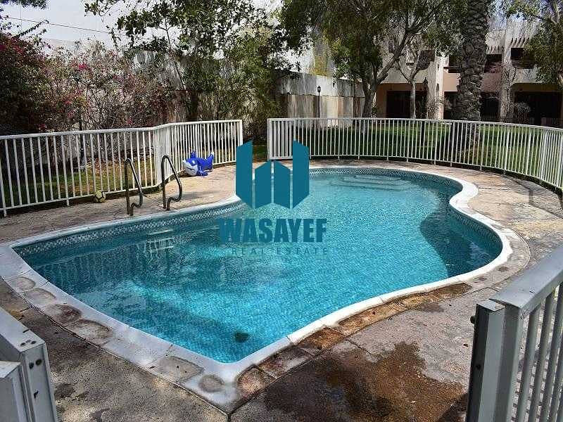 3 Near The Beach Beautiful 3 Bedroom & Shared Pool. . . . .