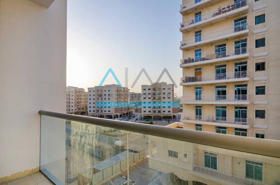 6 2 MONTH FREE ZERO COMMISSION 26K STUDIO IN LIWAN