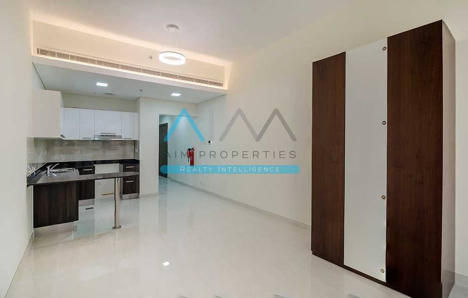 13 MONTHS CONTRACT NO COMMISSION FOR STUDIO IN LIWAN BRAND NEW APARTMENT