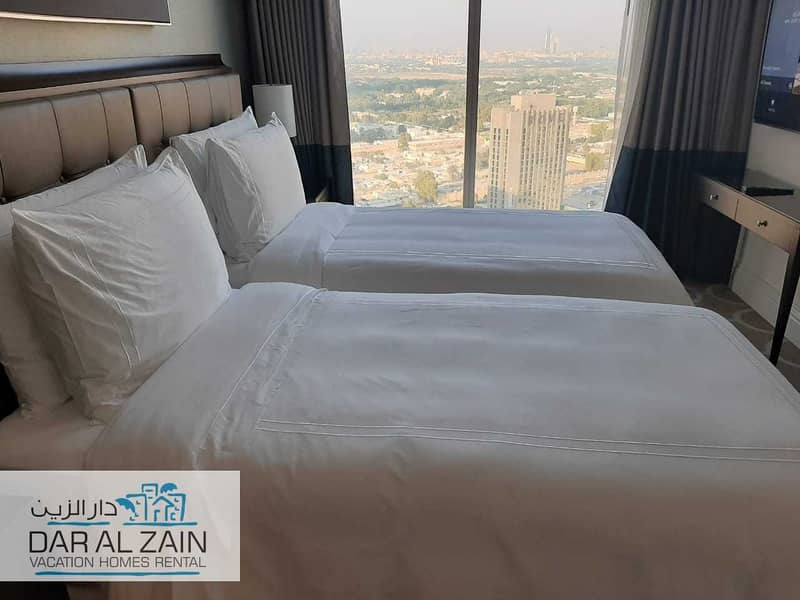 2 STUNNING BURJ KHALIFA VIEW APARTMENT