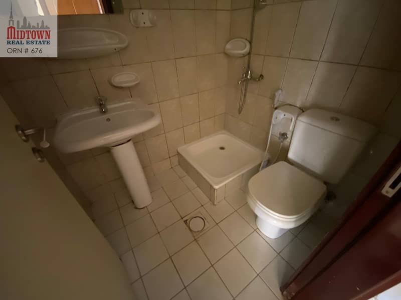 4 Lowest Price The town One Bedroom In Italy Cluster