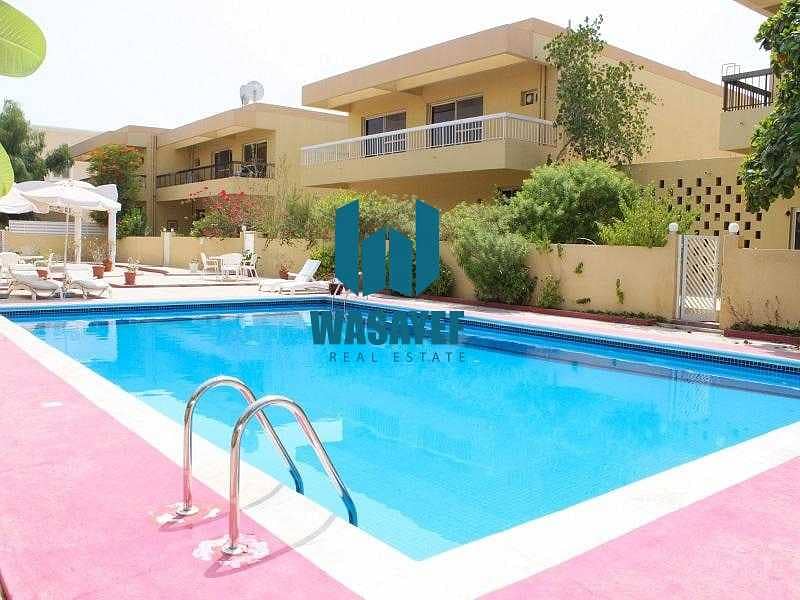 Amazing Very Spacious 4 Bedroom Villa With sharing pool