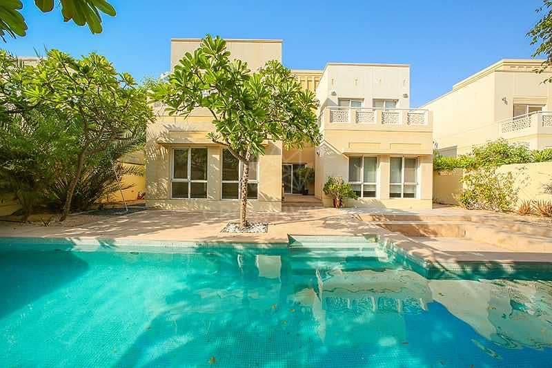 17 Private Pool |Single Row |Vacant |Type-6|Exclusive