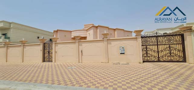 Villa for rent in Ragaib near the mosque with central air conditioning