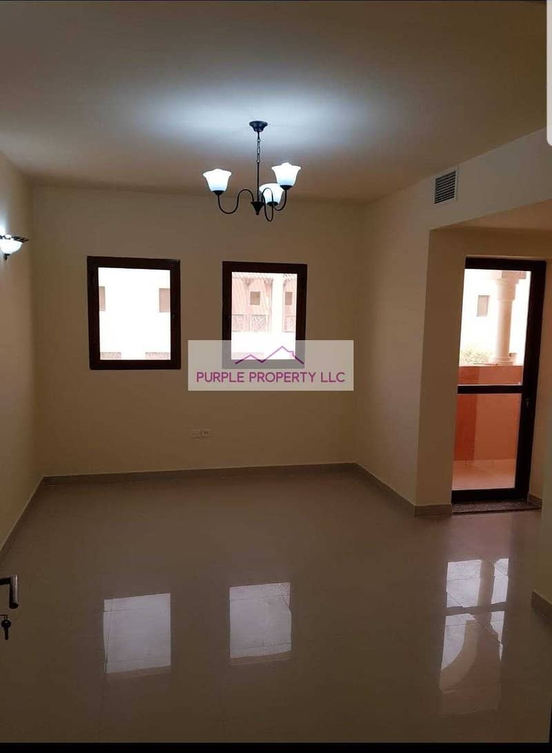 2 Hot Deal!! Zone 7 !!  Beautiful Villa! Spacious one! Call now