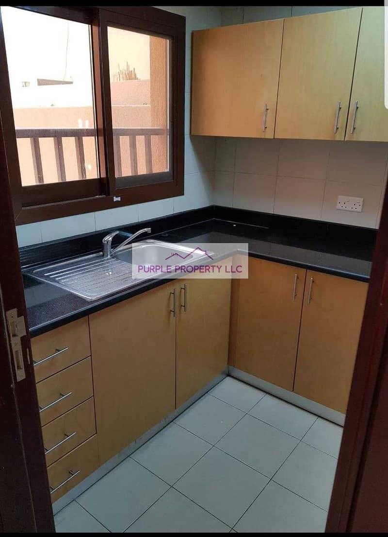 12 Hot Deal!! Zone 7 !!  Beautiful Villa! Spacious one! Call now