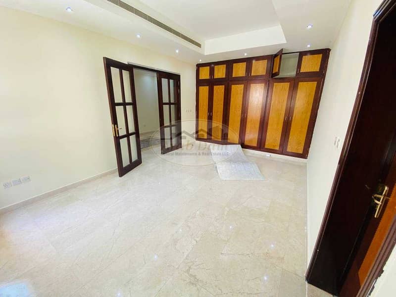 174 "Beautiful/ Classic Villa For Rent | 5 Bedroom rooms with Maid Room | Well Maintained | Flexible Payment"