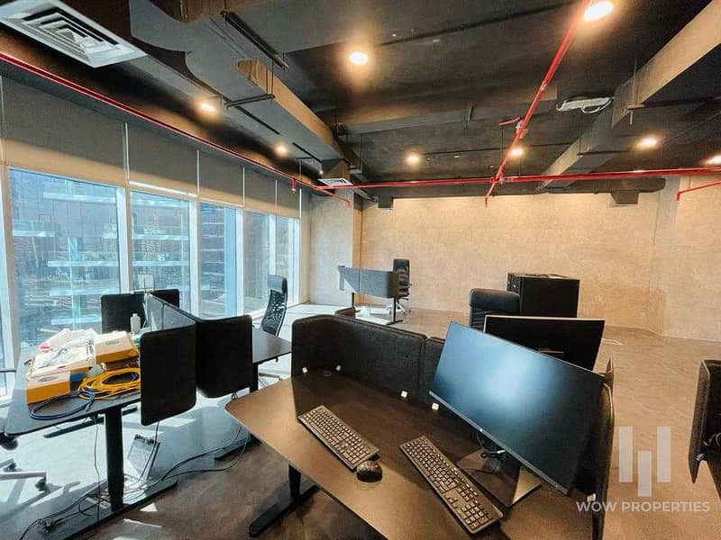 15 Fitted Office For Sale With 2 Car Parking In Metropolis Tower