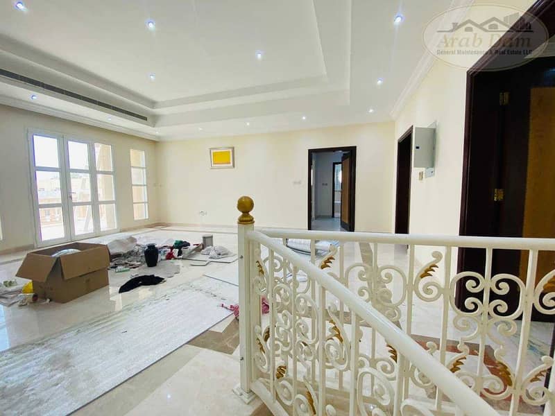 239 "Beautiful/ Classic Villa For Rent | 5 Bedroom rooms with Maid Room | Well Maintained | Flexible Payment"