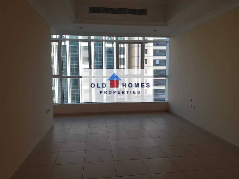 8 For rent a 3-bedroom master apartment with a full view of the Corniche