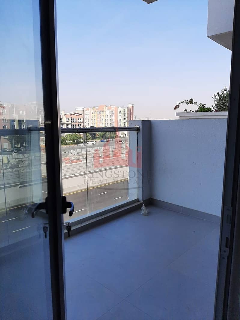 8 Furnished/ Chiller Free + Covered Parking !! Furjan