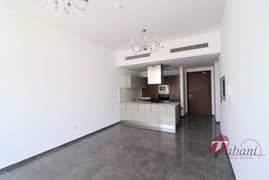 Well Maintained/Vacant/High Quality Building