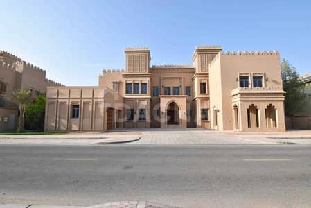 6 Bedroom Villa for Sale in Palm Jebel Ali, Dubai - New Listing: Gallery View / Resale Potential / Vacant! 6 Bedroom Villa for Sale in Palm Jebel Ali, Dubai - New Listing: Gallery View / Resale Potential / Vacant!