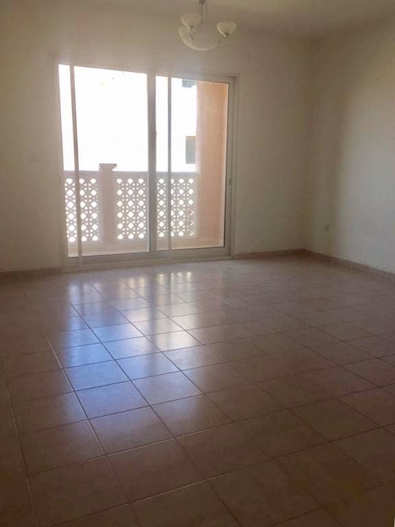 Spacious 1 BR with Balcony in Badrah