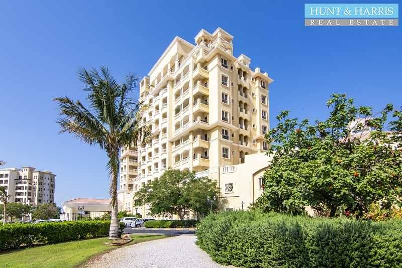 2 Bedroom Corner Unit -  Fully Furnished -  Sea View