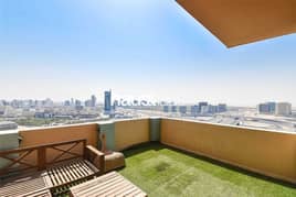 High Floor | Vacant | Shared Pool and Amenities