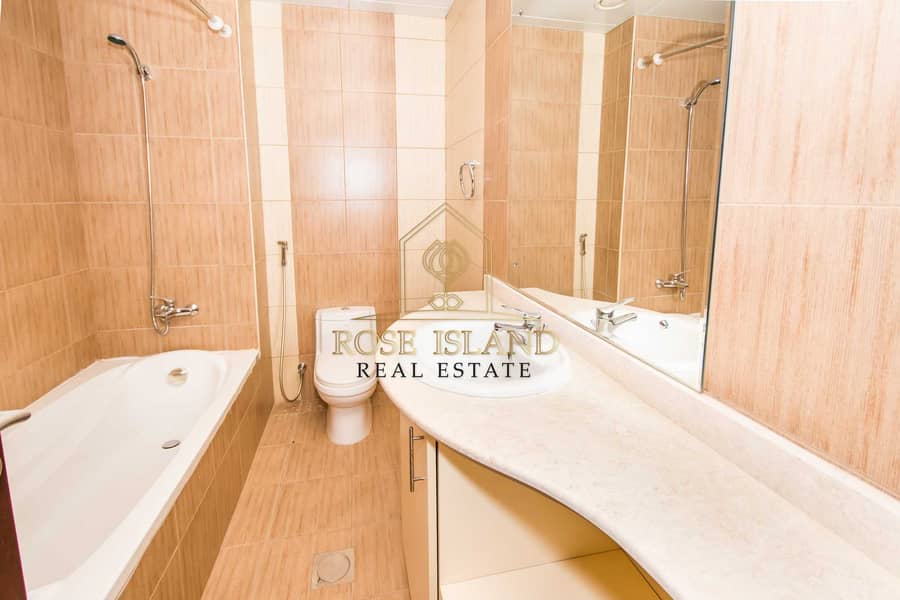 9 Hot Deal |Luxury-Living | Vacant Now