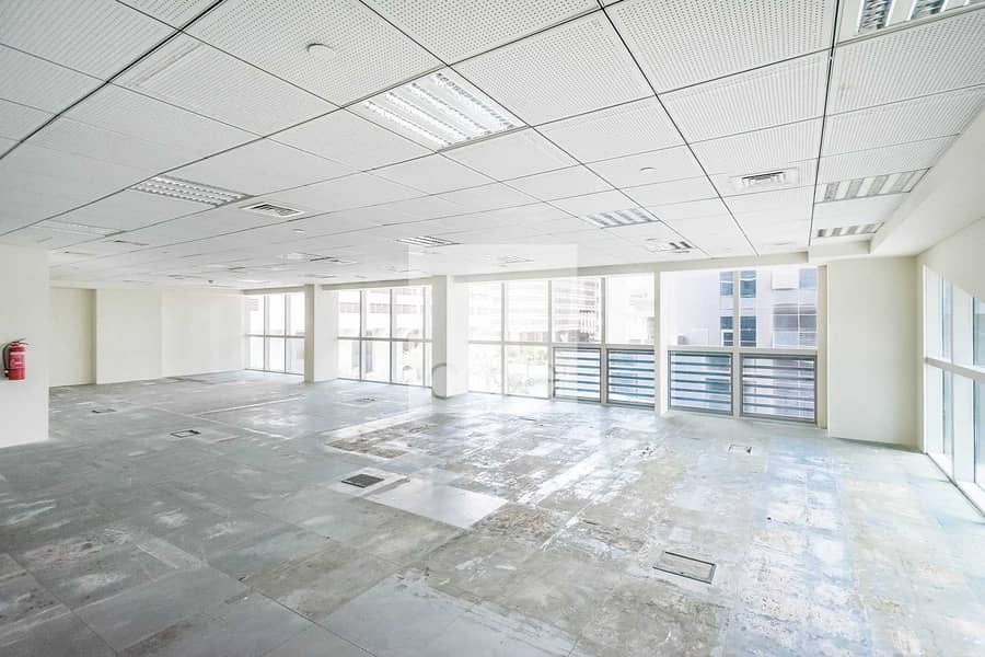 Semi Fitted Unit | 4 Parking | Prime Location Semi Fitted Unit | 4 Parking | Prime Location