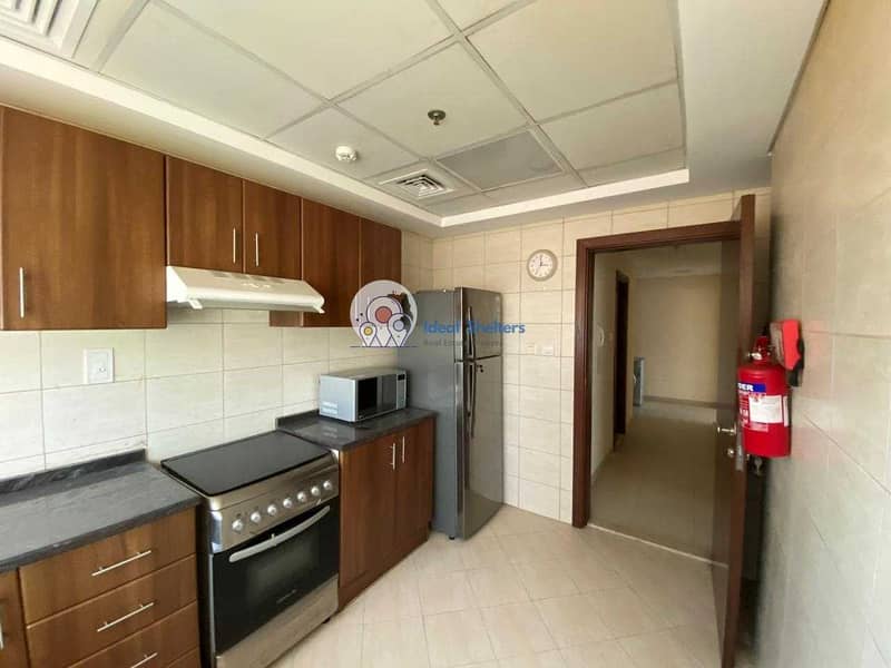 9 Chiller Free | Specious 1BR | Closed Kitchen White Goods