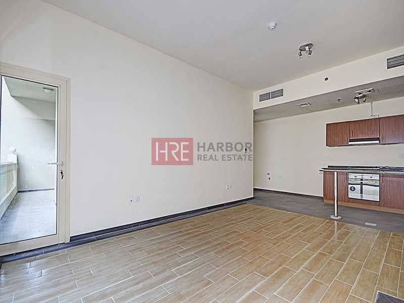 5 Courtyard View | Newly Refurbished | Large 1 BR