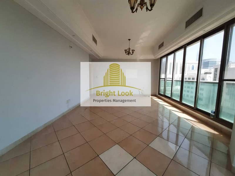 Cozy 2 BHK with Balcony & Parking| 70 Cozy 2 BHK with Balcony & Parking| 70