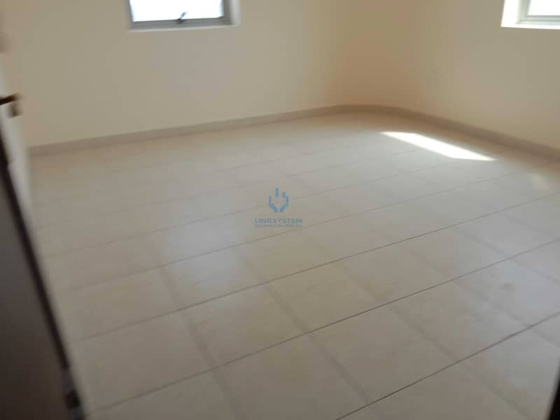 2 3bhk office for rent in town canter opposite of al ain mall