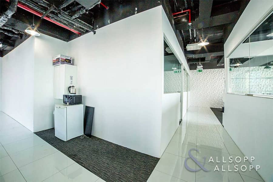 11 Fully Furnished | Corner Office | Grade A Tower