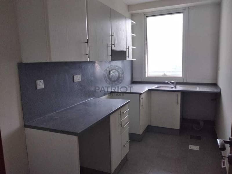 9 Affordable 2BHK l Chiller Free l 2 min walk to metro
