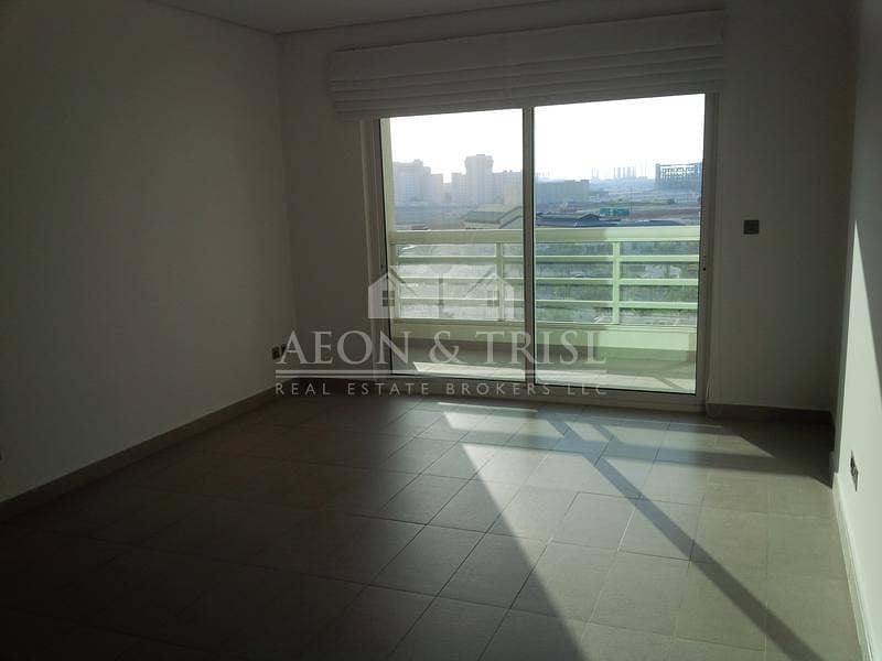 Spacious 3 bed + M in Jumeirah Heights A