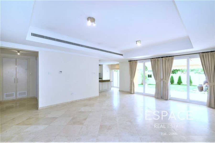 4 Private Pool - Type 3M - Well Maintained