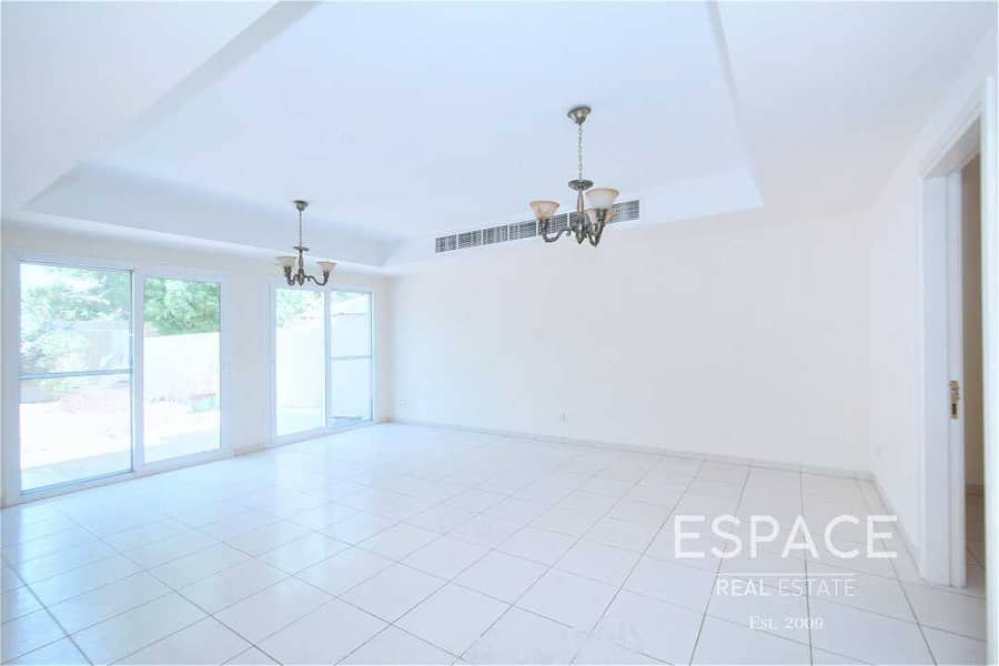 6 Private Pool - Type 3M - Well Maintained
