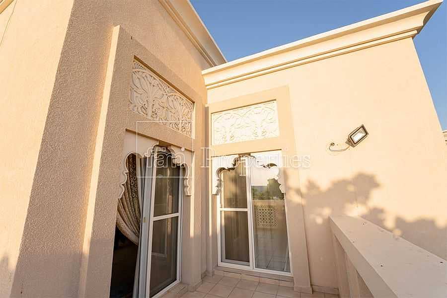 46 Upgraded Traditional Twin DSO Cedre Villa 3BR+M+S