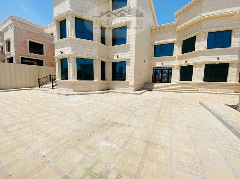 9 Hot Offer! Stunning and Huge Commercial Villa For Rent with Spacious 5BR & Private Parking | Well Maintained