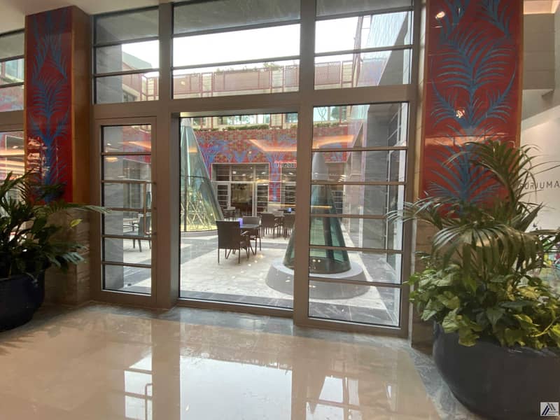 20 Independent fully furnished and serviced office_Linked with burjuman Mall and metro