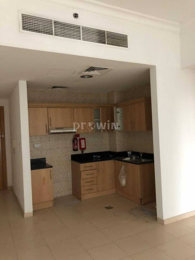 6 Very Beautiful 1 Bed Apt | Business Bay | Call Now !!!