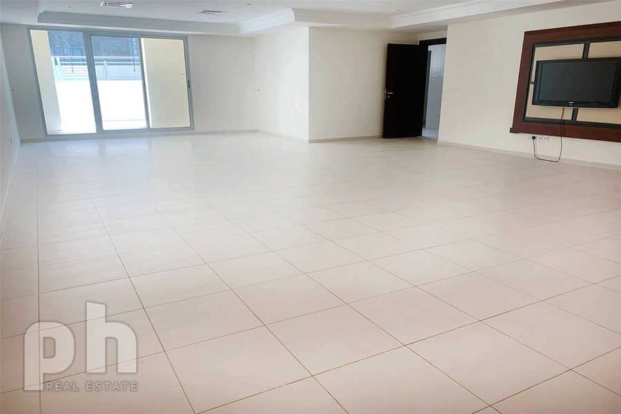 2 Spacious Layout | Villa | Chiller Free |