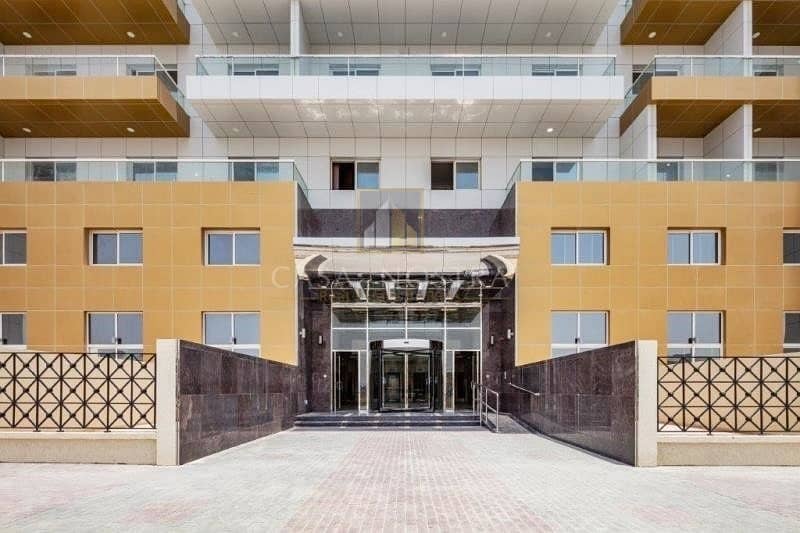4 Modern Spacious 2BR with Balcony Chiller Free