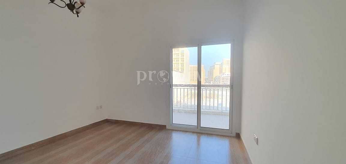 2 Months FREE |  Beautiful  Two Bed Apt IN A Very Prominent Location } Close to Exit!!!