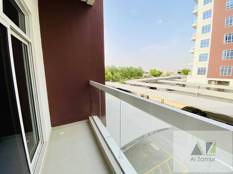 7 12 Cheques Cozy One Bedroom 35k AED